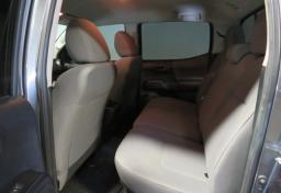 2018 Toyota Tacoma - Thumbnail 27