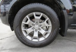 2020 Nissan Frontier - Thumbnail 16