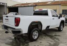 2022 GMC Sierra 2500HD - Thumbnail 8