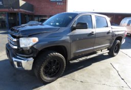 2016 Toyota Tundra  Truck - Thumbnail 1