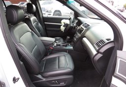 2017 Ford Explorer - Thumbnail 26