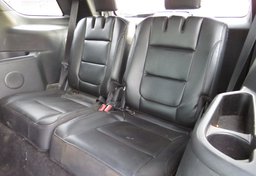 2017 Ford Explorer - Thumbnail 33