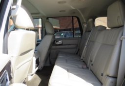 2015 Lincoln Navigator - Thumbnail 32