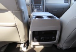 2015 Lincoln Navigator - Thumbnail 27