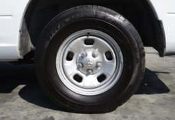 2019 Ram 1500 Classic - Thumbnail 16