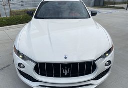 2022 Maserati Levante GT - Thumbnail 2