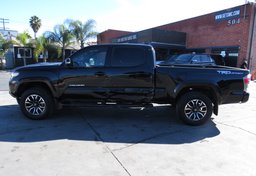 2021 Toyota Tacoma - Thumbnail 12