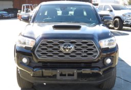 2021 Toyota Tacoma - Thumbnail 9