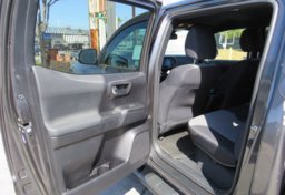 2020 Toyota Tacoma 4WD - Thumbnail 27