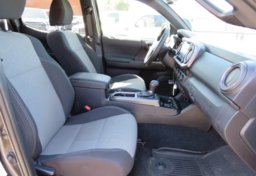 2020 Toyota Tacoma 4WD - Thumbnail 23