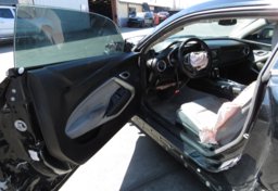 2018 Chevrolet Camaro - Thumbnail 19