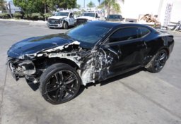 2018 Chevrolet Camaro - Thumbnail 2