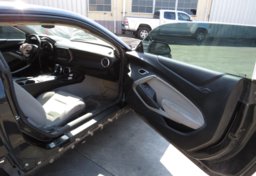 2018 Chevrolet Camaro - Thumbnail 20