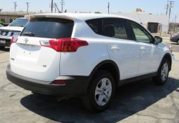 2015 Toyota RAV4 - Thumbnail 10