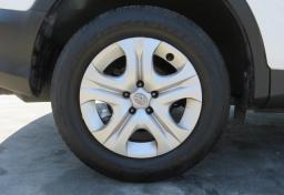 2015 Toyota RAV4 - Thumbnail 18