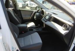 2015 Toyota RAV4 - Thumbnail 26