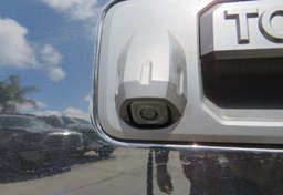 2021 Toyota Tundra - Thumbnail 16