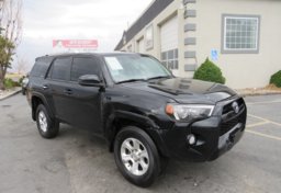 2016 Toyota 4Runner - Thumbnail 2