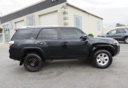 2016 Toyota 4Runner - Thumbnail 11