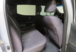 2019 Toyota Tacoma - Thumbnail 28