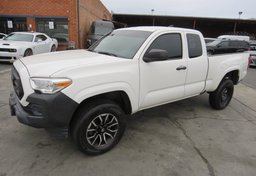 2021 Toyota Tacoma - Thumbnail 1