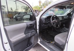 2021 Toyota Tacoma - Thumbnail 17