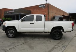 2021 Toyota Tacoma - Thumbnail 11