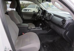 2021 Toyota Tacoma - Thumbnail 22