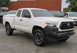 2021 Toyota Tacoma - Thumbnail 4