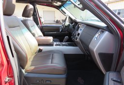 2017 Ford Expedition - Thumbnail 27