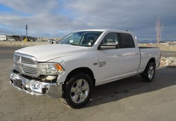 2019 Ram 1500 Classic - Thumbnail 1