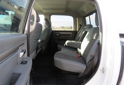 2019 Ram 1500 Classic - Thumbnail 34