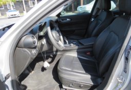 2017 Alfa Romeo Giulia - Thumbnail 22