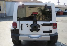 2015 Jeep Wrangler Unlimited - Thumbnail 14