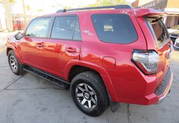2020 Toyota 4Runner - Thumbnail 8