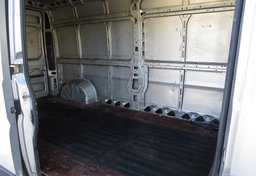 2015 Ram ProMaster Cargo Van - Thumbnail 27