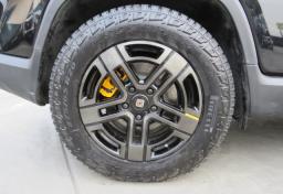 2022 Rivian R1T - Thumbnail 20