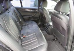 2018 BMW 5 Series - Thumbnail 22