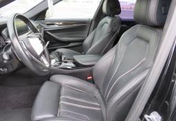 2018 BMW 5 Series - Thumbnail 19