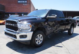 2022 Ram 3500 - Thumbnail 4