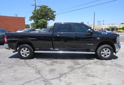 2022 Ram 3500 - Thumbnail 5