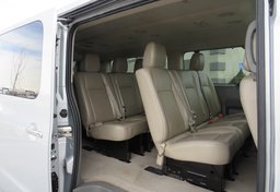 2018 Nissan NV Passenger - Thumbnail 31