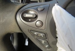 2015 Nissan 370Z - Thumbnail 28