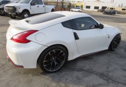 2015 Nissan 370Z - Thumbnail 5