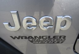 2020 Jeep Wrangler Unlimited - Thumbnail 16