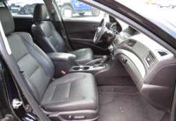 2016 Acura ILX - Thumbnail 23