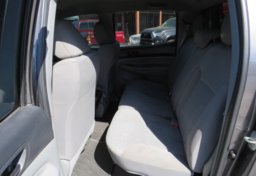 2013 Toyota Tacoma - Thumbnail 27