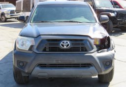 2013 Toyota Tacoma - Thumbnail 12
