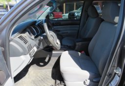 2013 Toyota Tacoma - Thumbnail 17