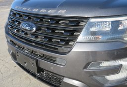 2016 Ford Explorer - Thumbnail 19